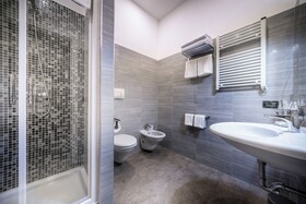 Varese Hotel