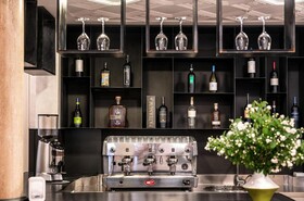 Varese Hotel