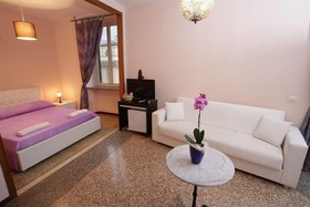 My Vatican Place B&B