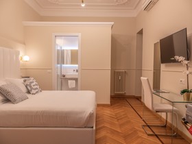 Vatican Palace Suites By Premium Suites Collection
