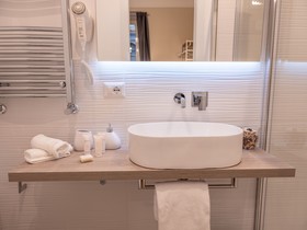 Vatican Palace Suites By Premium Suites Collection