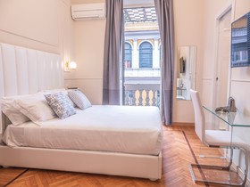 Vatican Palace Suites By Premium Suites Collection