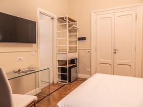 Vatican Palace Suites By Premium Suites Collection