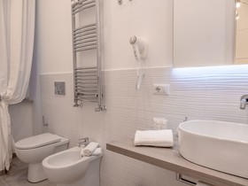 Vatican Palace Suites By Premium Suites Collection