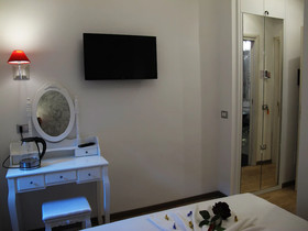 Your Vatican Suite