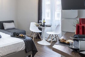 Z-Arch Suites