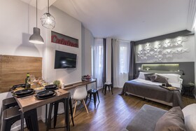 Z-Arch Suites