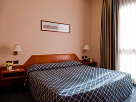 Hotel Zone