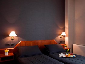 Hotel Zone