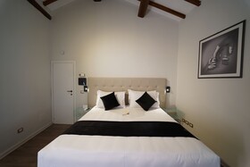 Soho Piaggiarelle By Dasso