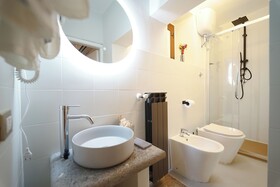 Soho Piaggiarelle By Dasso