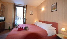 Grand Palais Excelsior