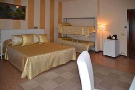 Niga Hotel