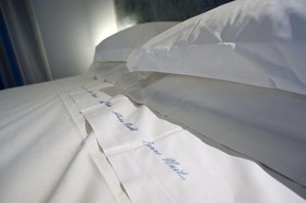 Arli Hotel Business & Wellness