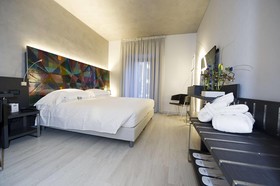 Arli Hotel Business & Wellness