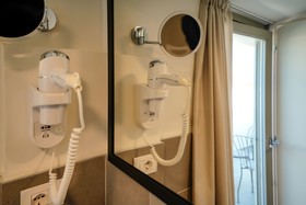 Bergamo Inn 15