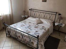 Casa Chiara Bed and Breakfast
