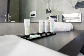 Life Hotel