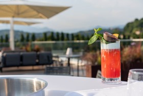 Life Hotel
