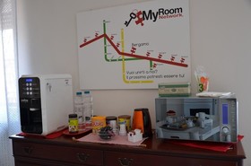 Room Center Station