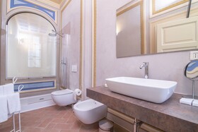 Villa Costanza