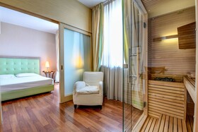 Hotel Master