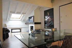 The Leoncino Hotel
