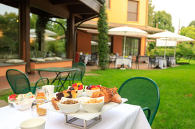 Brianteo Hotel & Restaurant