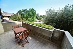 Villa & Garden