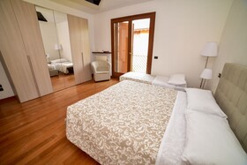 Villa & Garden