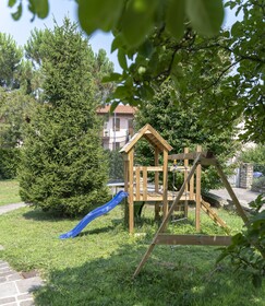 Villa & Garden
