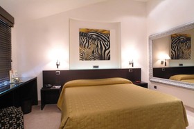 Motel K Suite A Tema & Wellness