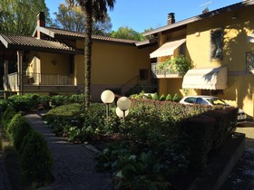 Bed & Garden