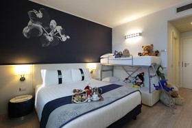 Holiday Inn Milan Nord - Zara
