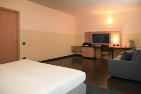 B&B HOTEL Milano Cologno Studios