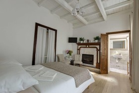 Essentia Guest House