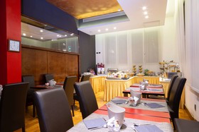 Jet Hotel, Sure Hotel Collection by Best Western