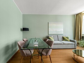 Adore Rooms & Apartments