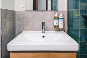 Adore Rooms & Apartments