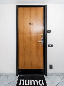 Adore Rooms & Apartments
