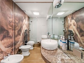 Adore Rooms & Apartments