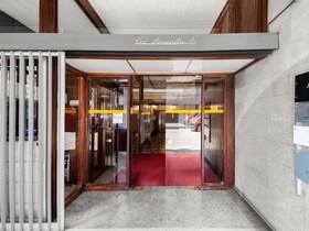 Adore Rooms & Apartments