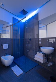 AHD Rooms