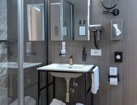 AH - Duomo Signature