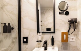 Aiello Hotels – Isola Design District