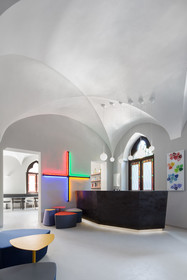 Babila Hostel