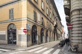 Numa Milan Camperio
