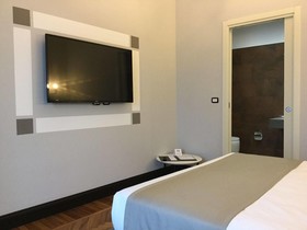 Castello Guest House