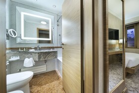 Hilton Milan