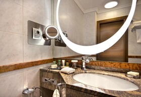 Hilton Milan